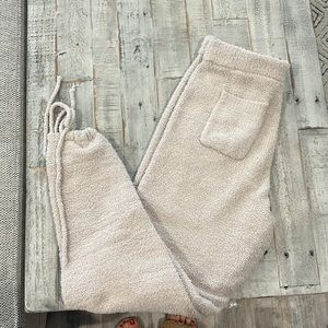 P’tula plush jogger size S oatmeal color